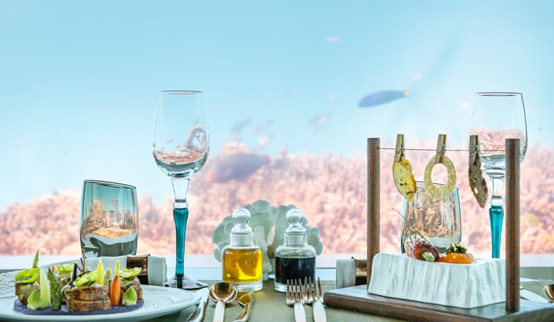 OZEN LIFE MAADHOO, M6m Food